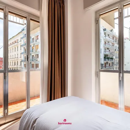 Barirooms - Petruzzelli Πανσιόν *